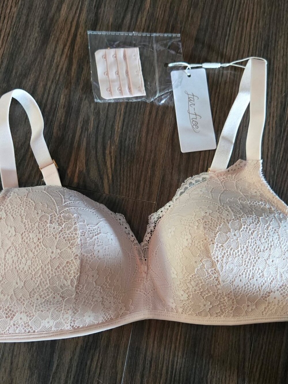 FAR-FREE Pastel Pink Floral Lace Bra NWT/SIZE 36C